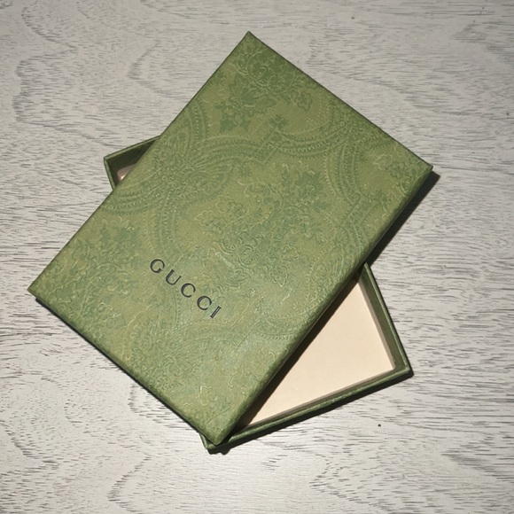 Gucci Box - Picture 3 of 7